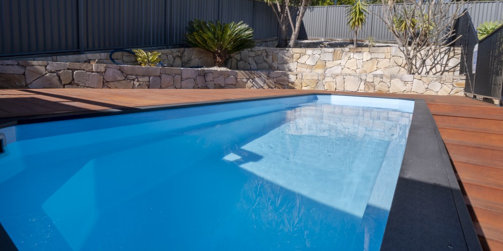 DIY fibreglass pool by Little Pools